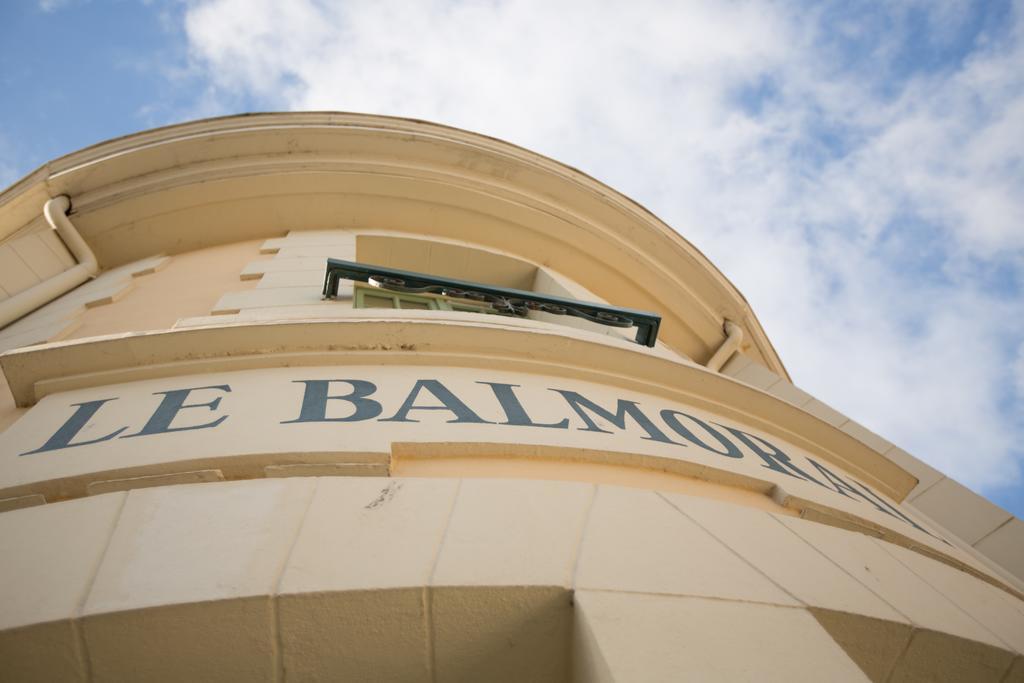 Hotel Balmoral Dinard Bagian luar foto