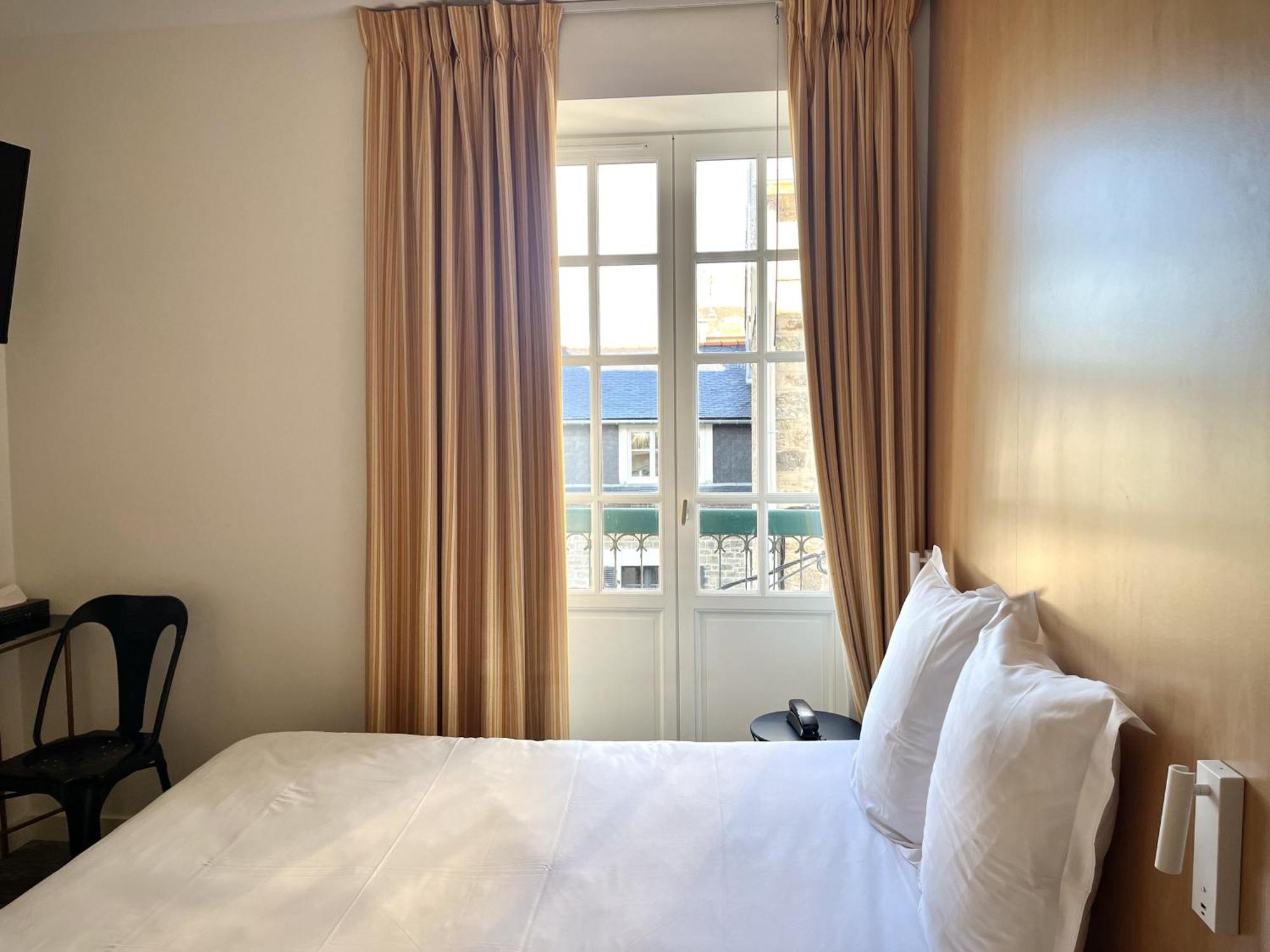 Hotel Balmoral Dinard Bagian luar foto