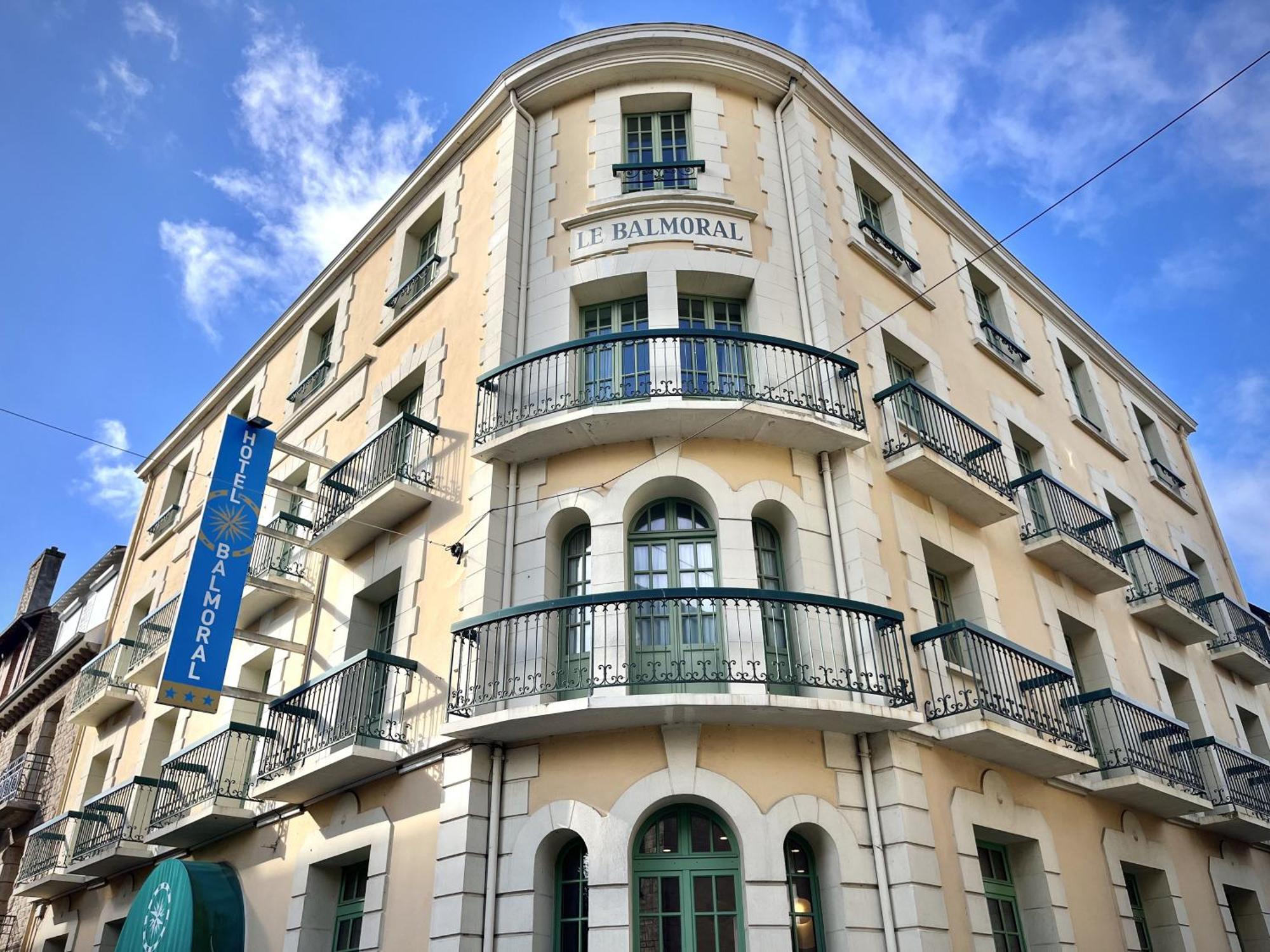 Hotel Balmoral Dinard Bagian luar foto
