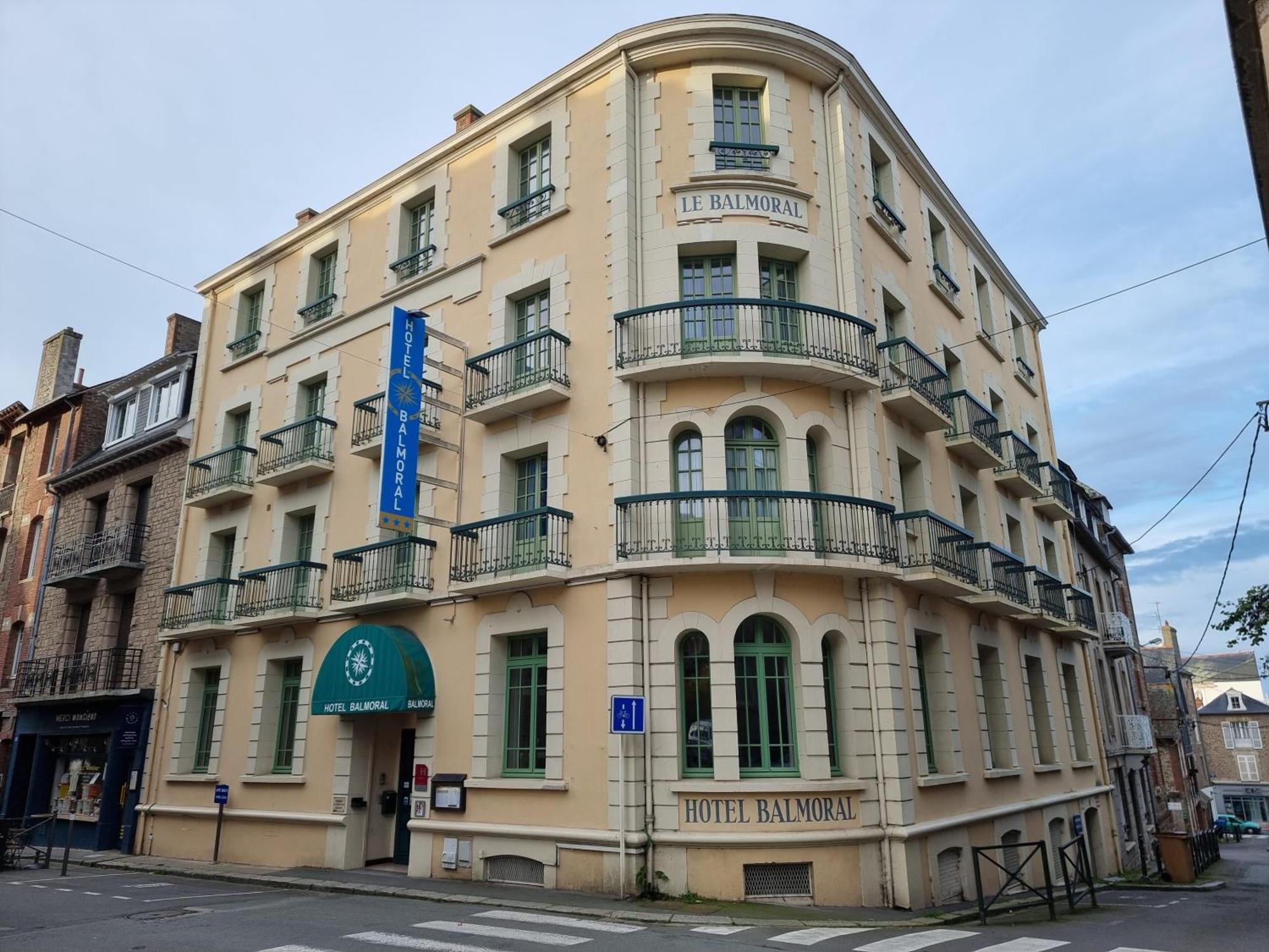 Hotel Balmoral Dinard Bagian luar foto