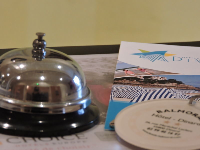Hotel Balmoral Dinard Bagian luar foto