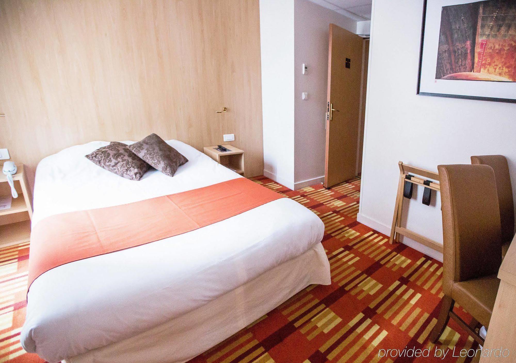 Hotel Balmoral Dinard Bagian luar foto
