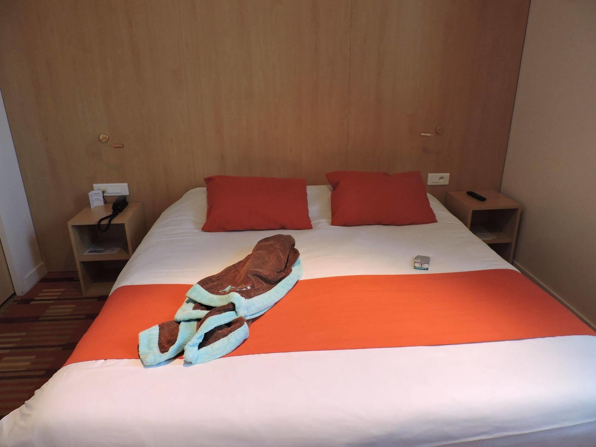Hotel Balmoral Dinard Bagian luar foto
